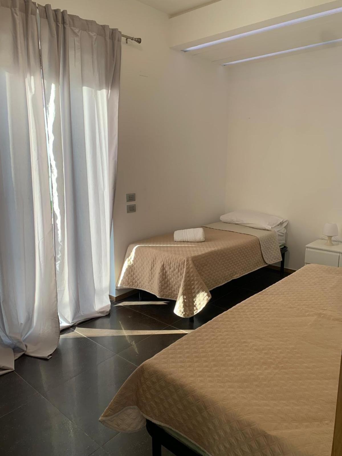 איסולה דלה פמינה Villa Rubino מראה חיצוני תמונה